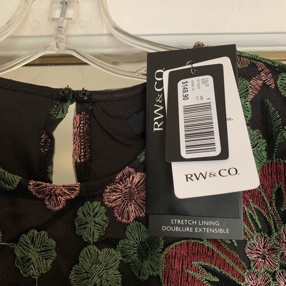 NWT RW &CO beautiful Black embroidery cocktail dress - Picture 4 of 7
